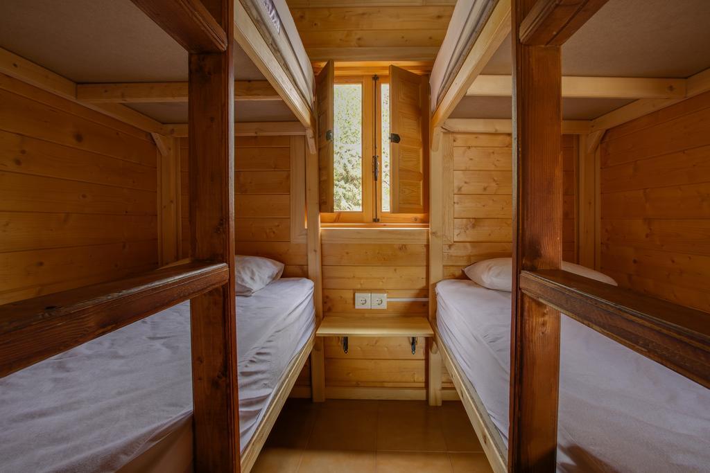 Camping La Sierrecilla Humilladero Exteriör bild